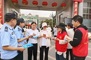 里夫斯：从未见过詹姆斯心情不好 他虽联盟最老但每天就像是20岁